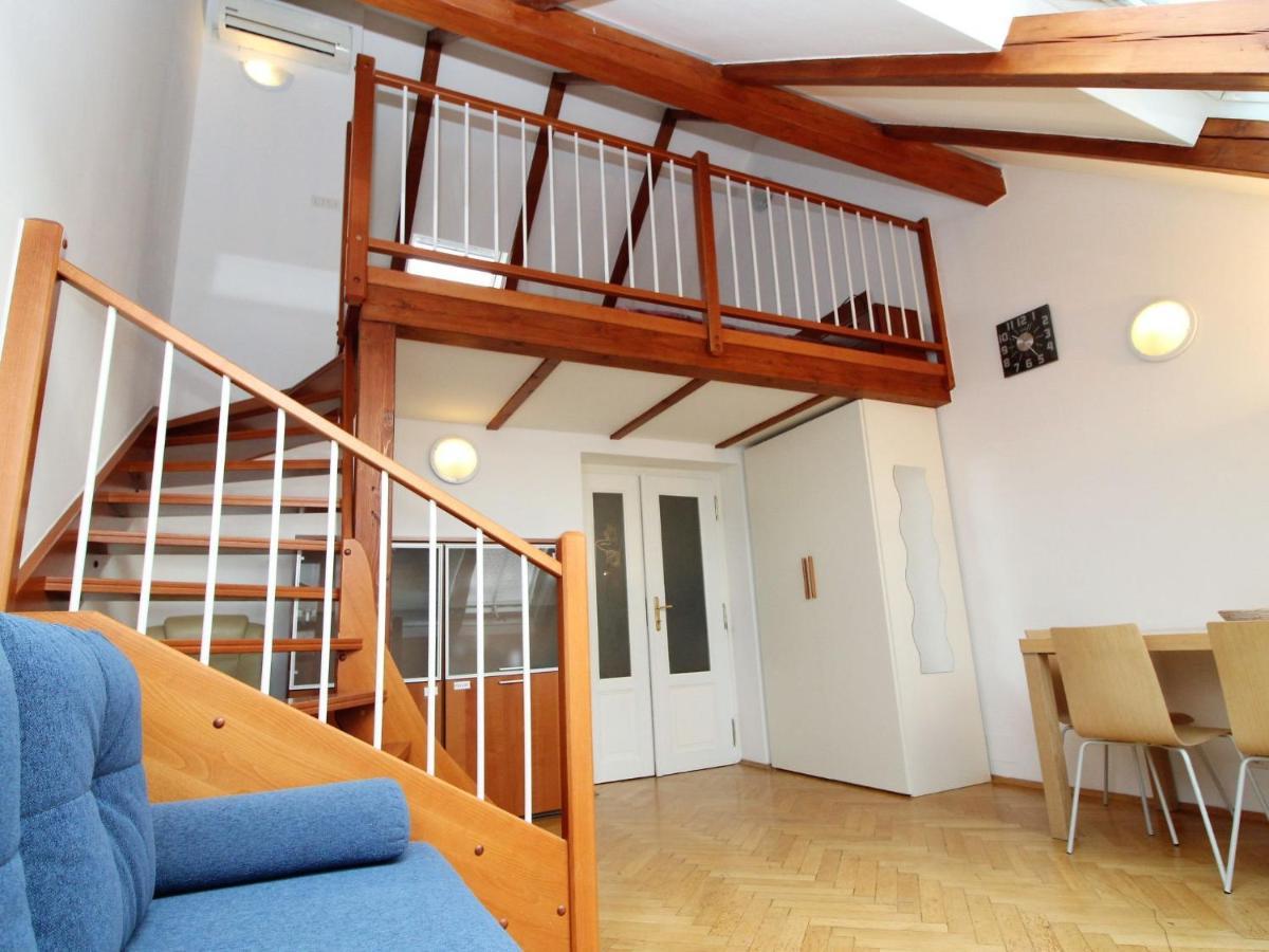 Apartment O21 By Interhome ปราก ภายนอก รูปภาพ