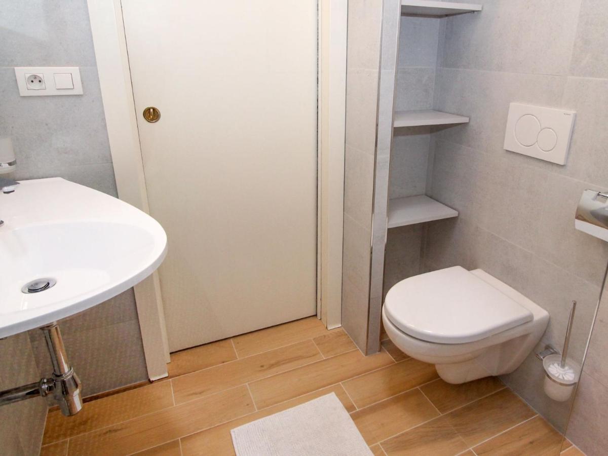 Apartment O21 By Interhome ปราก ภายนอก รูปภาพ